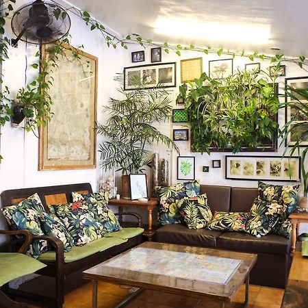 Humble Hut Hostel Μανίλα Εξωτερικό φωτογραφία