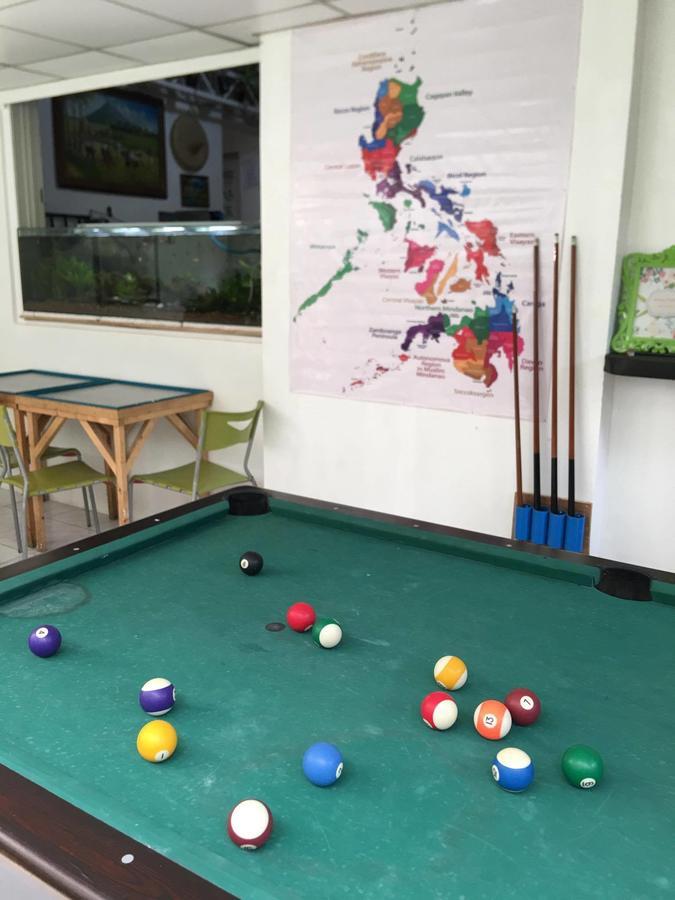 Humble Hut Hostel Μανίλα Εξωτερικό φωτογραφία